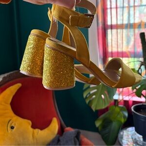 Yellow Glitter Block Heel Sandals Nasty Gal size Euro 38 / US 7 summer festival